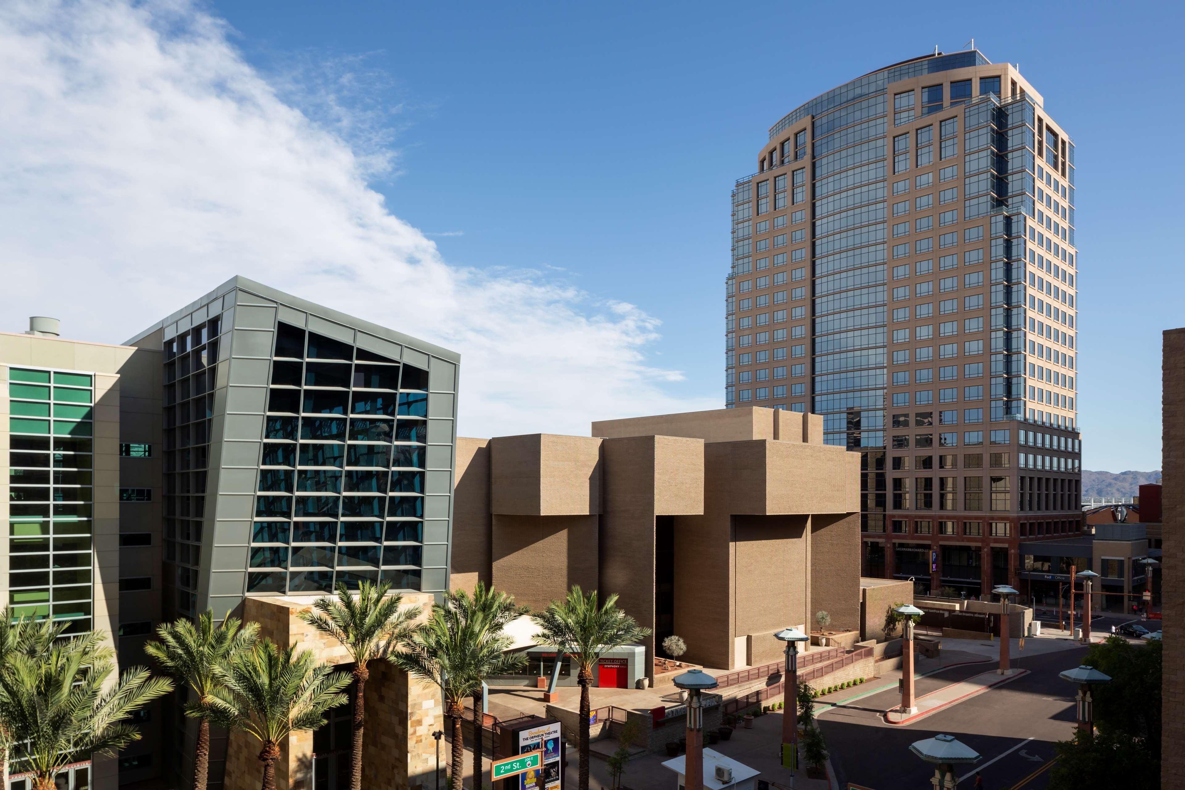 Hyatt Regency Phoenix Downtown - No Destination Fees Extérieur photo
