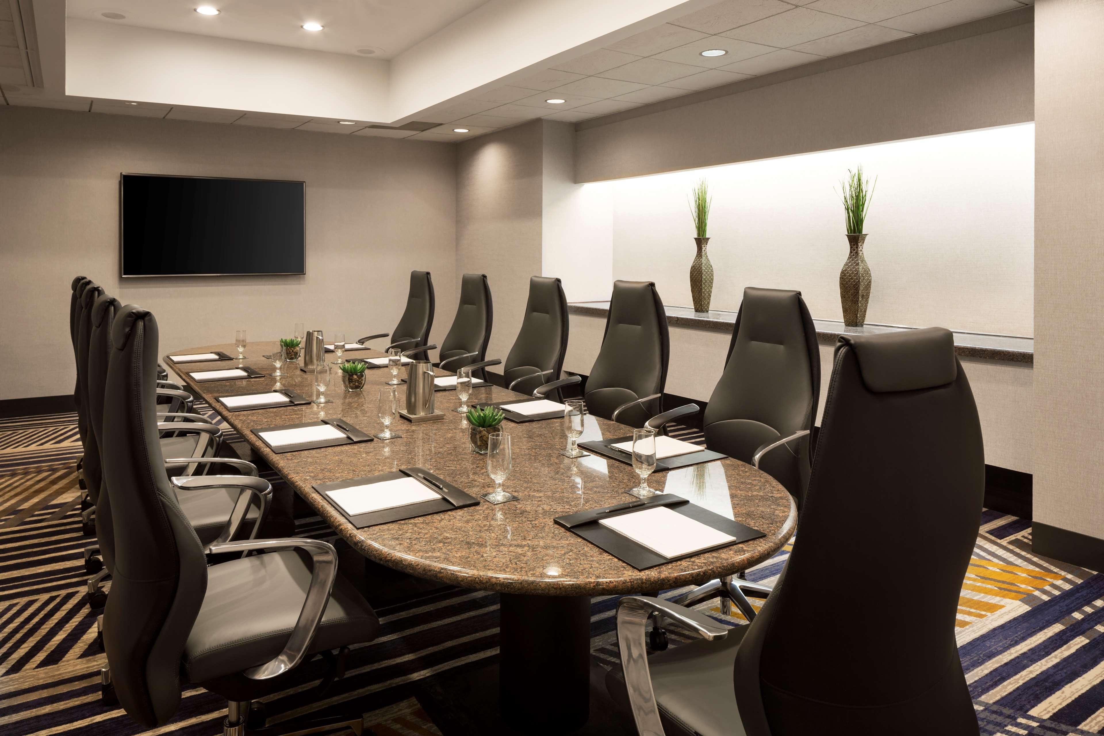 Hyatt Regency Phoenix Downtown - No Destination Fees Extérieur photo