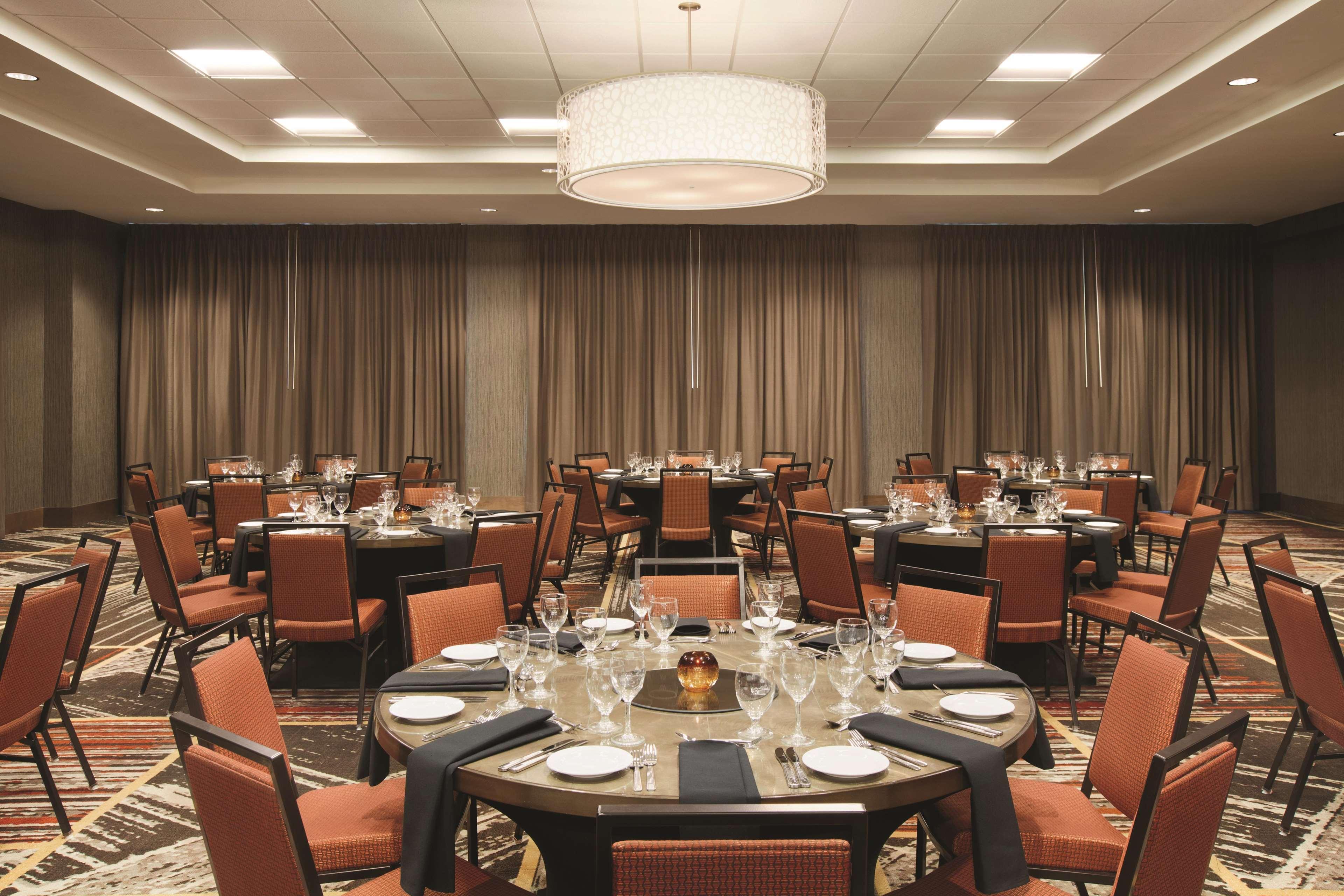 Hyatt Regency Phoenix Downtown - No Destination Fees Extérieur photo