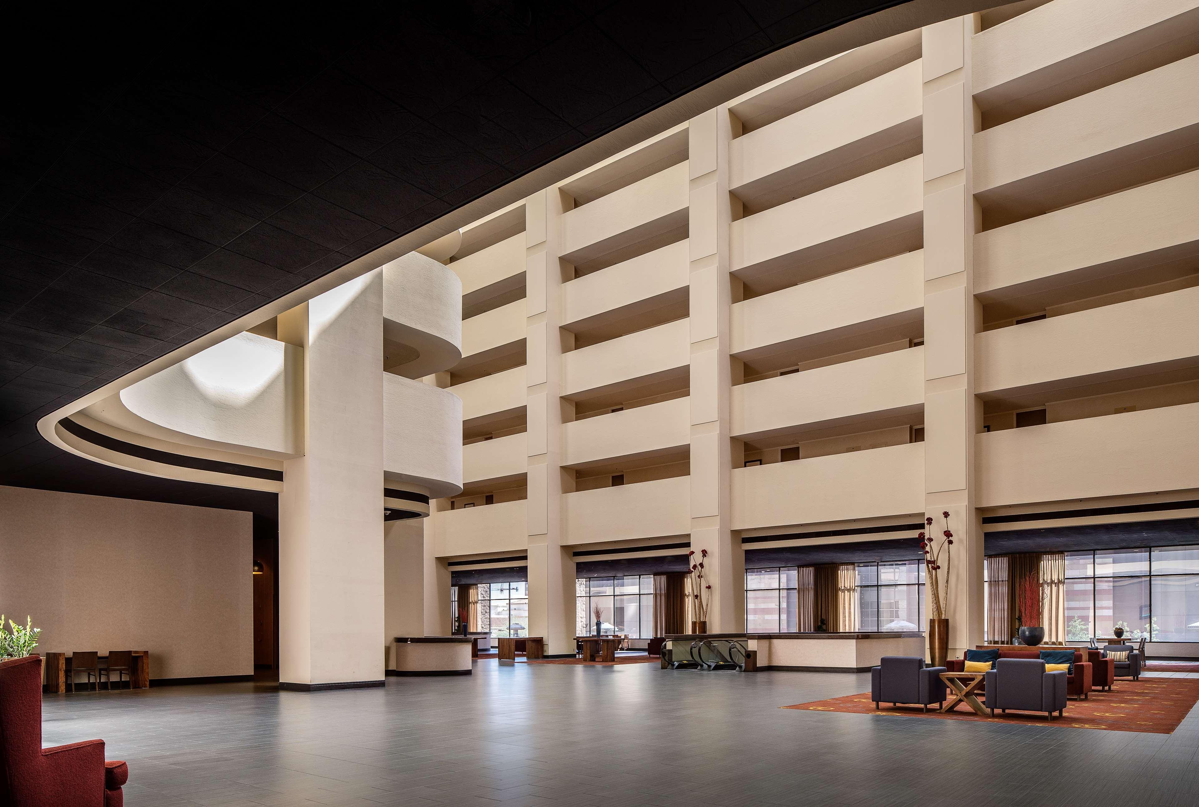 Hyatt Regency Phoenix Downtown - No Destination Fees Extérieur photo