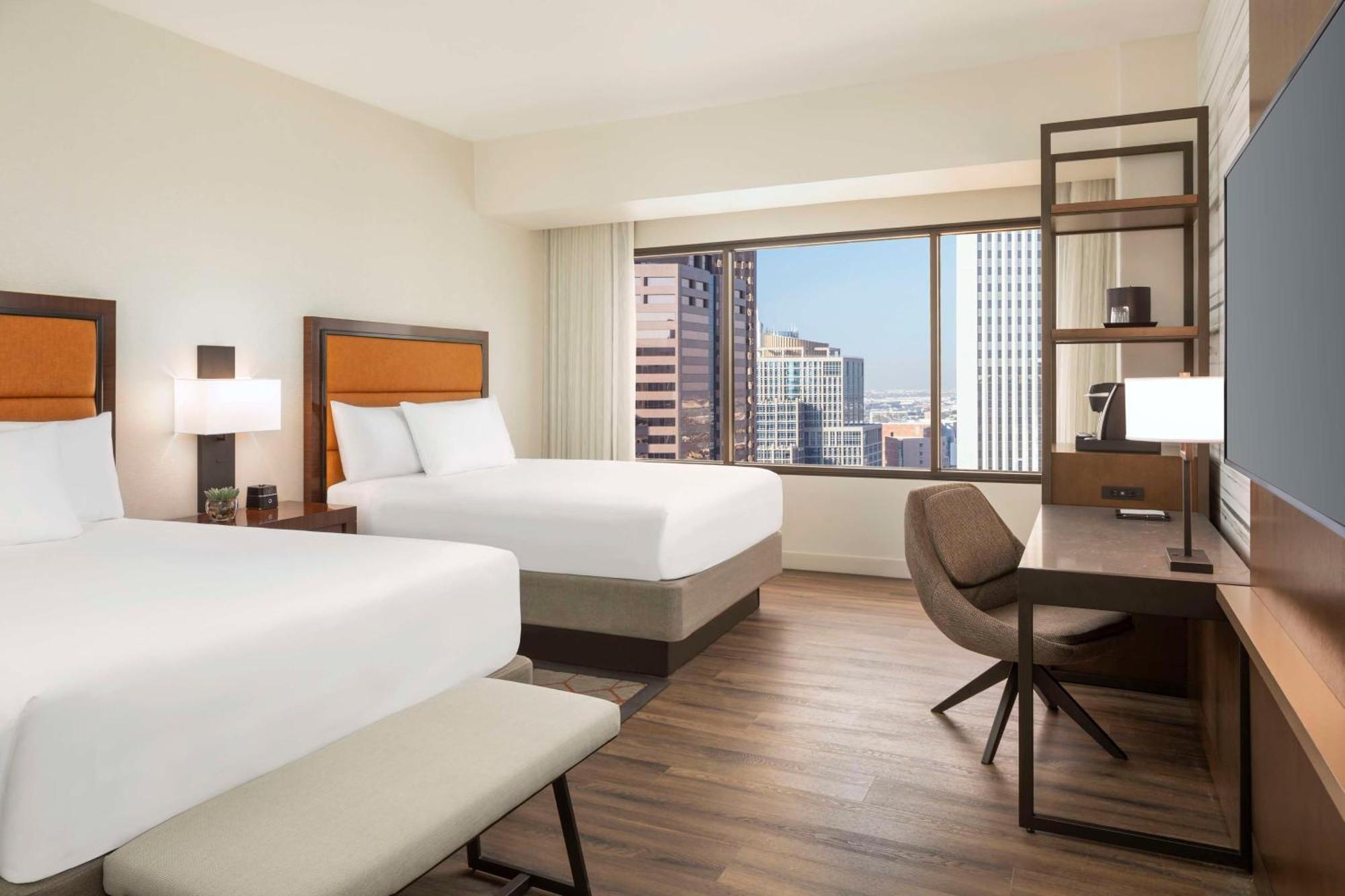 Hyatt Regency Phoenix Downtown - No Destination Fees Extérieur photo