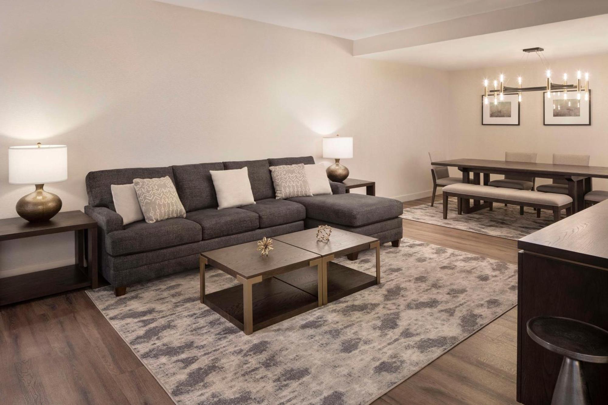 Hyatt Regency Phoenix Downtown - No Destination Fees Extérieur photo