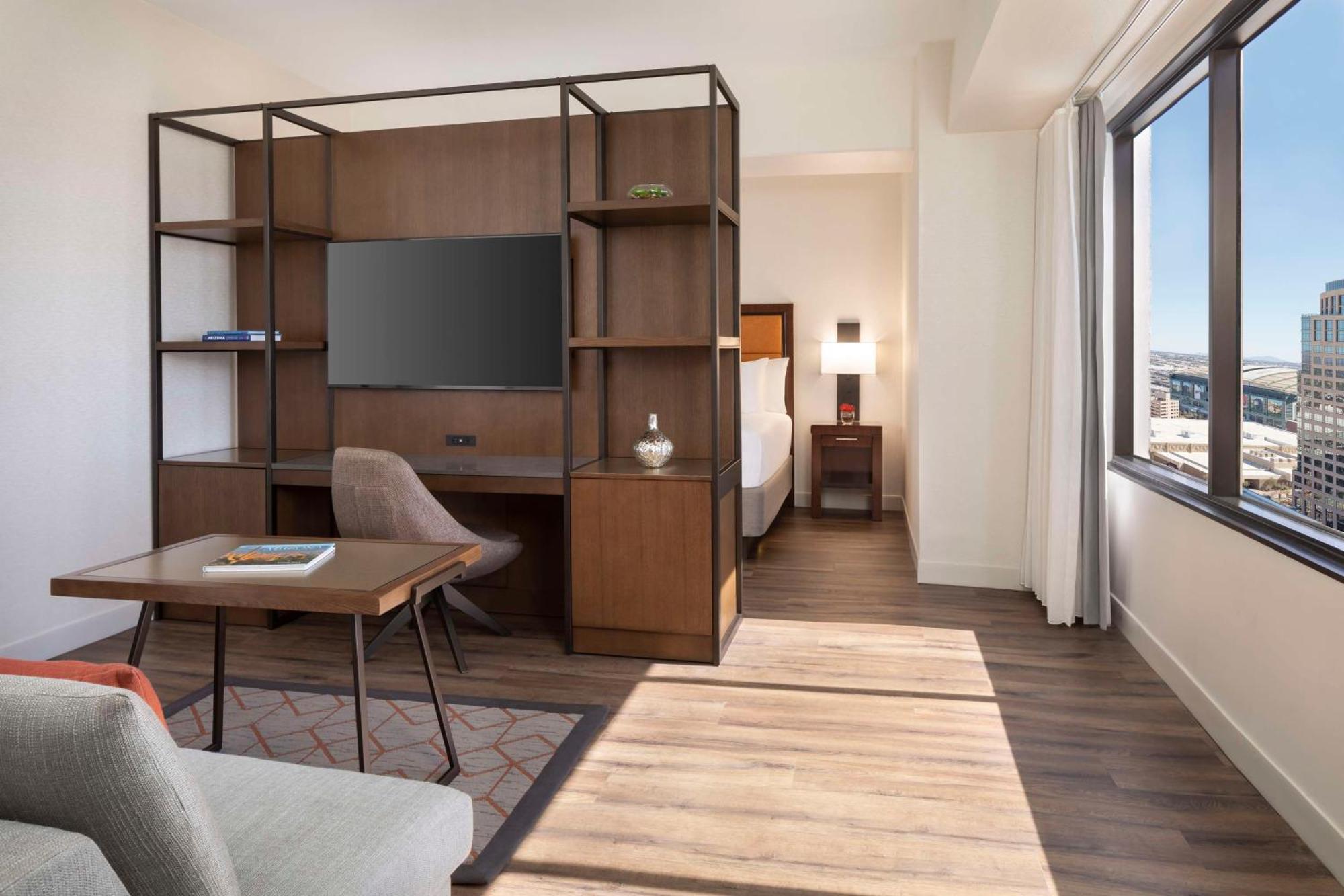 Hyatt Regency Phoenix Downtown - No Destination Fees Extérieur photo